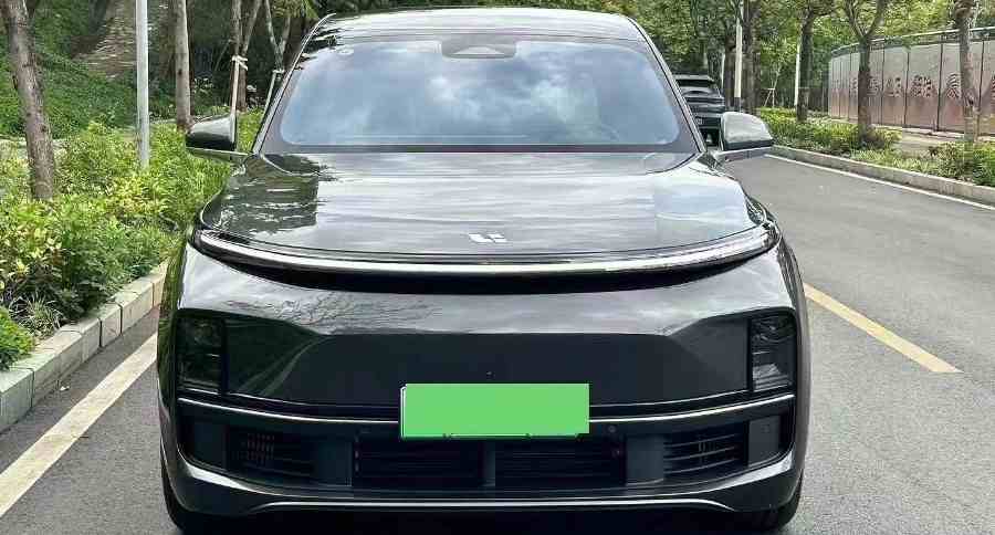 Used 2023 lixiang Li Auto L8 10000km Milage Plug-in Hybrid